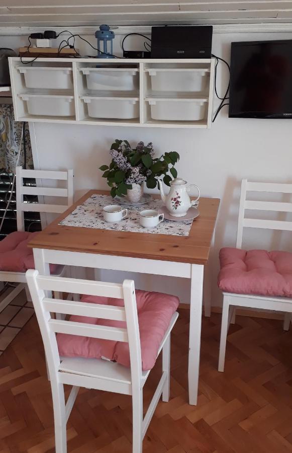 Anna Apartment